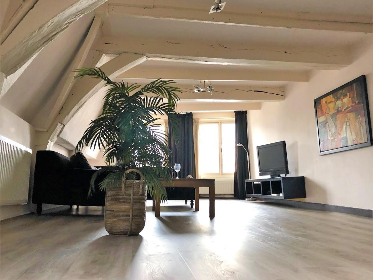 Hotel De Vischpoorte, Hartje Deventer En Aan De Ijssel Exteriör bild