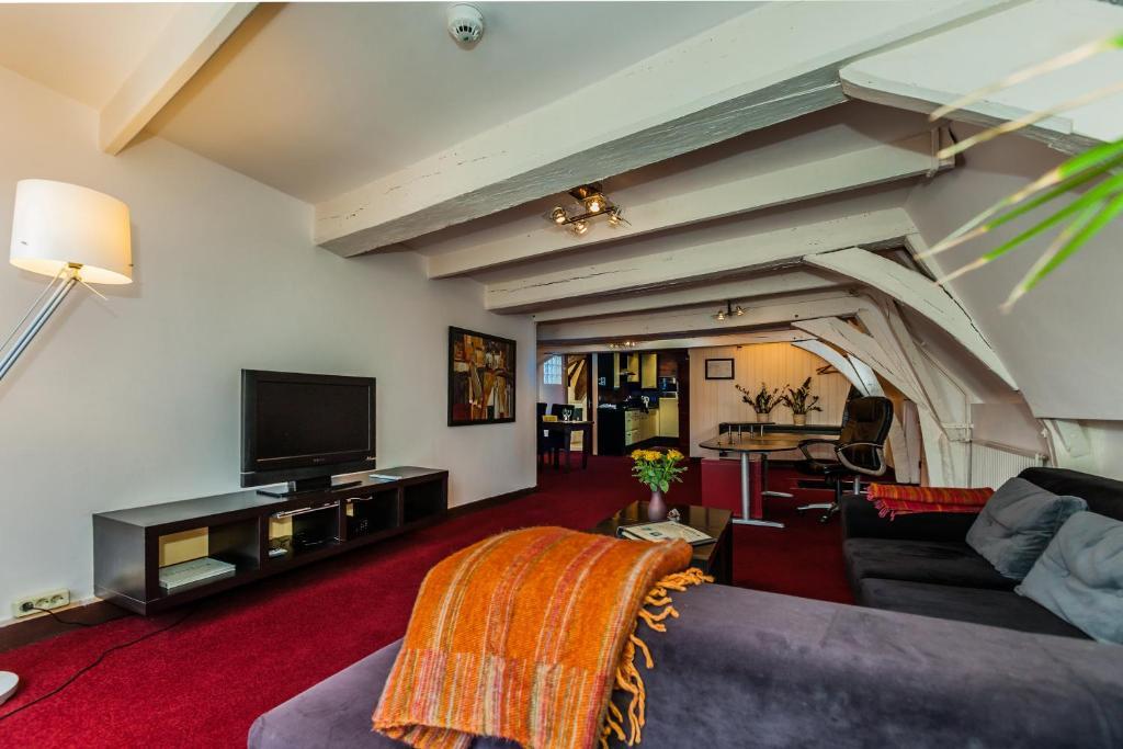 Hotel De Vischpoorte, Hartje Deventer En Aan De Ijssel Rum bild